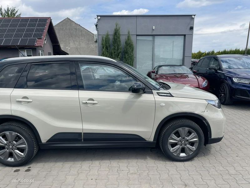 Suzuki Vitara 2