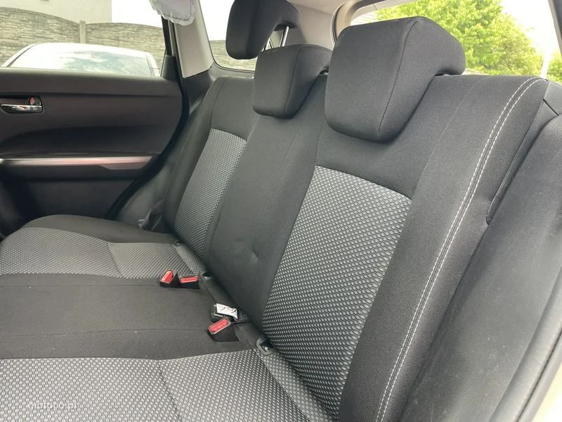 Suzuki Vitara 16
