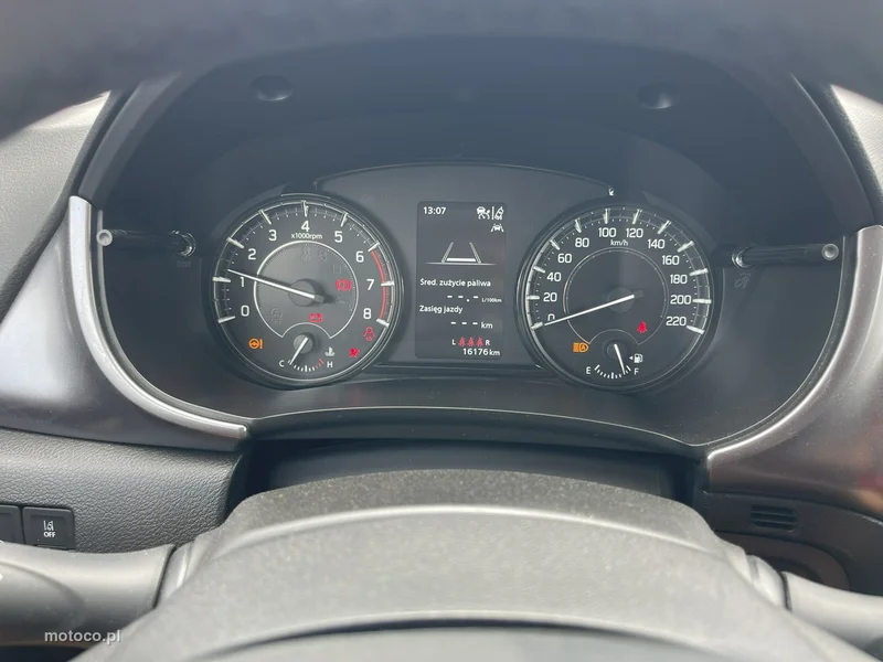 Suzuki Vitara 10