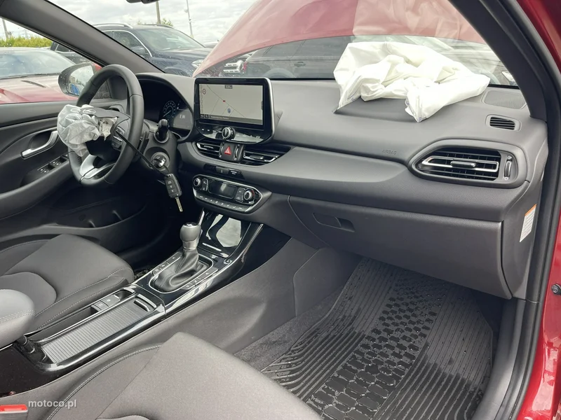 Hyundai i30 10