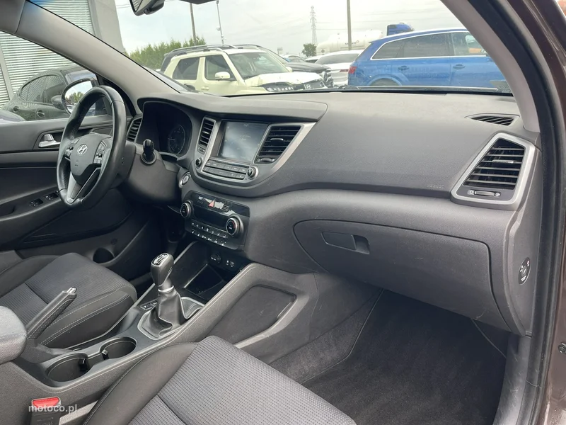 Hyundai TUCSON 10