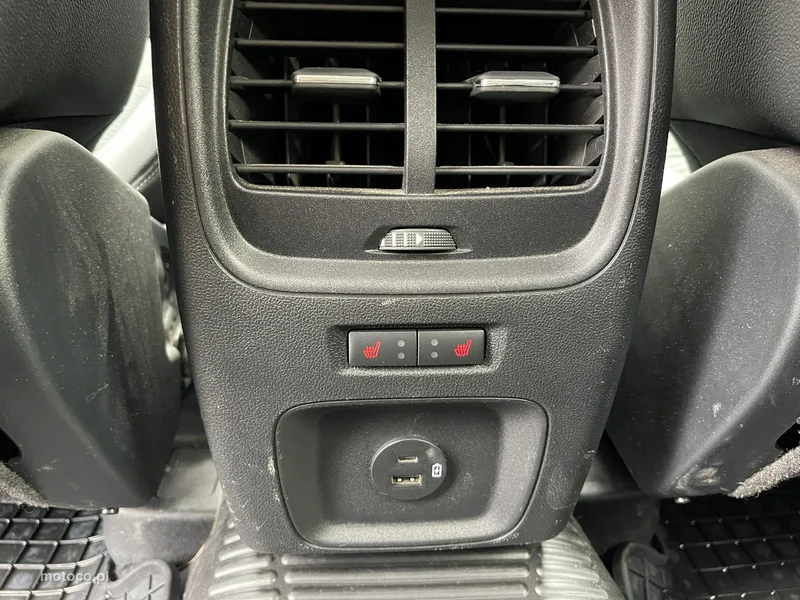 Ford Kuga III 15