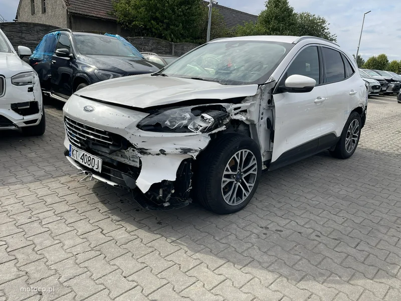 Ford Kuga III 8