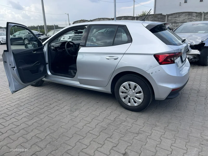Skoda Fabia IV 4