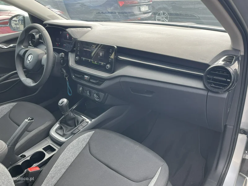 Skoda Fabia IV 9