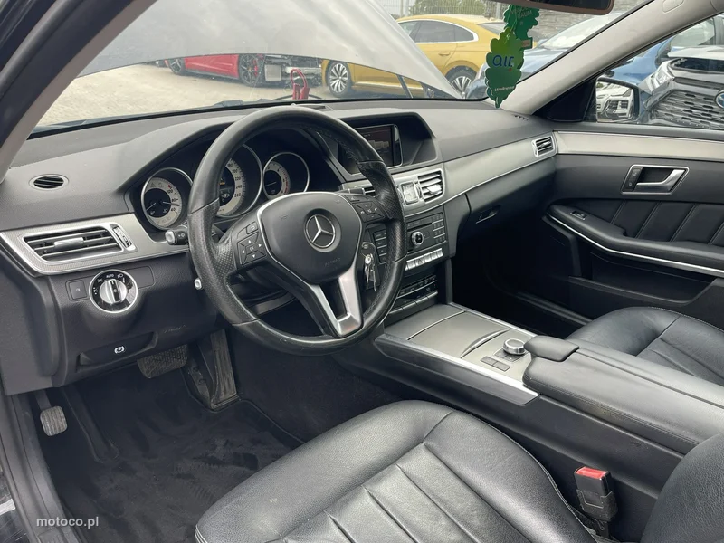 Mercedes-Benz Klasa E W212 E 200 6