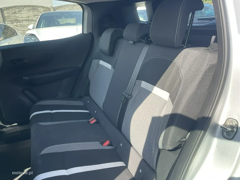 Opel Frontera 11