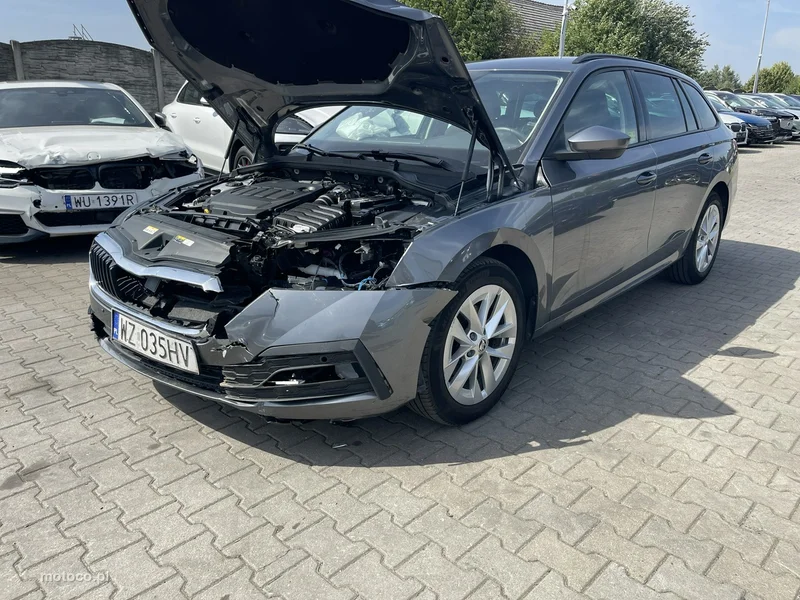 Skoda Octavia IV 3