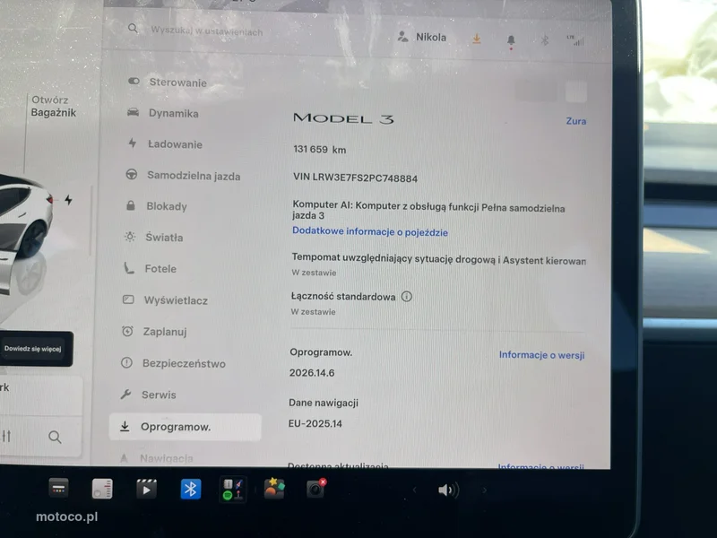 Tesla Model 3 11