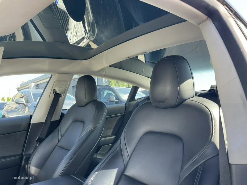 Tesla Model 3 13