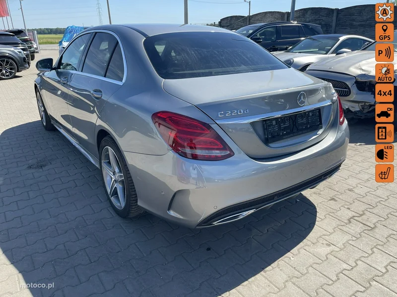 Mercedes-Benz Klasa C W205 C 220