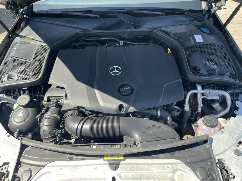 Mercedes-Benz Klasa C W205 C 220 17