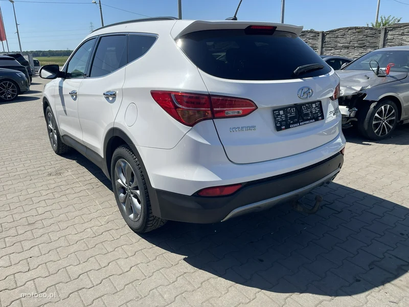 Hyundai SANTA FE 10