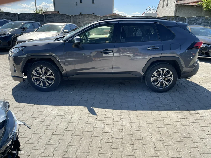 Toyota RAV 4 XA50 2