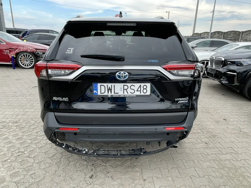 Toyota RAV 4 XA50 7