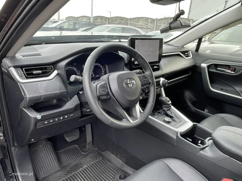 Toyota RAV 4 XA50 9