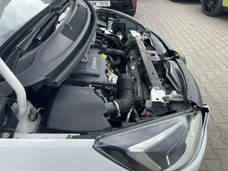 Opel Zafira C Tourer 15