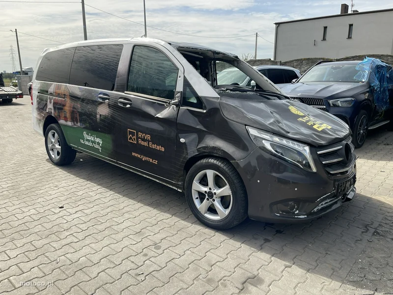 Mercedes-Benz Vito 2