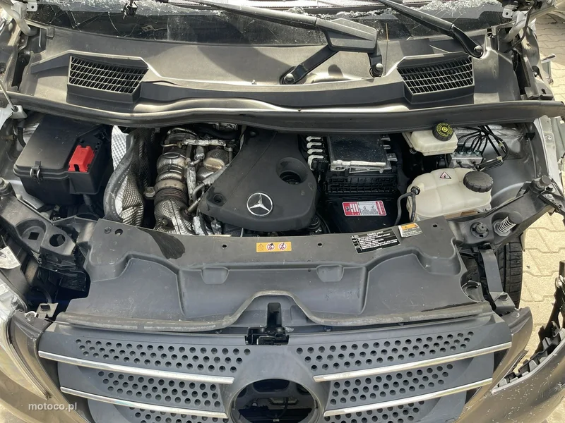 Mercedes-Benz Vito 13