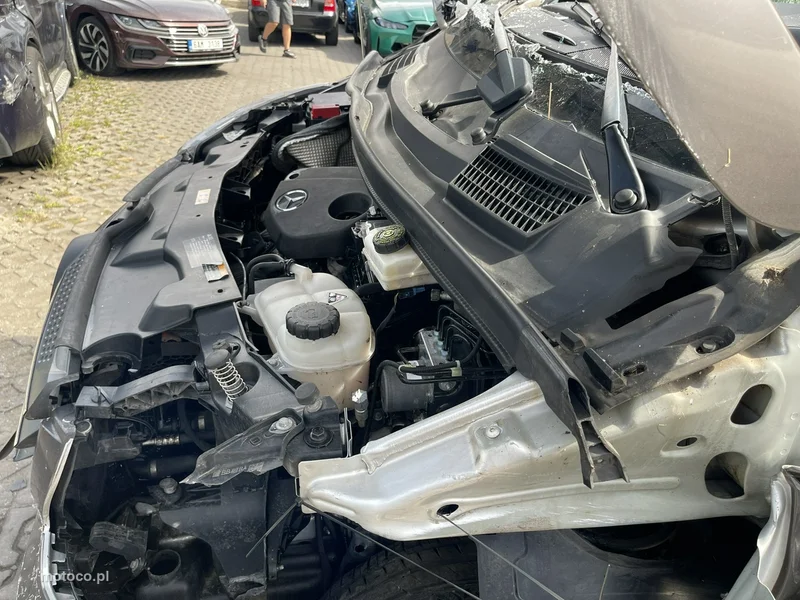 Mercedes-Benz Vito 14