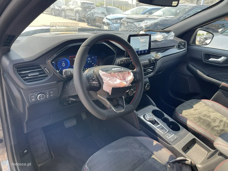 Ford Kuga III 7