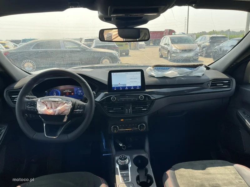 Ford Kuga III 8