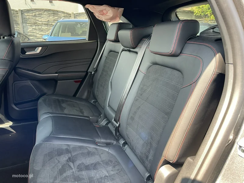 Ford Kuga III 10