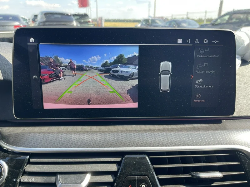BMW Seria 5 G30 520 10