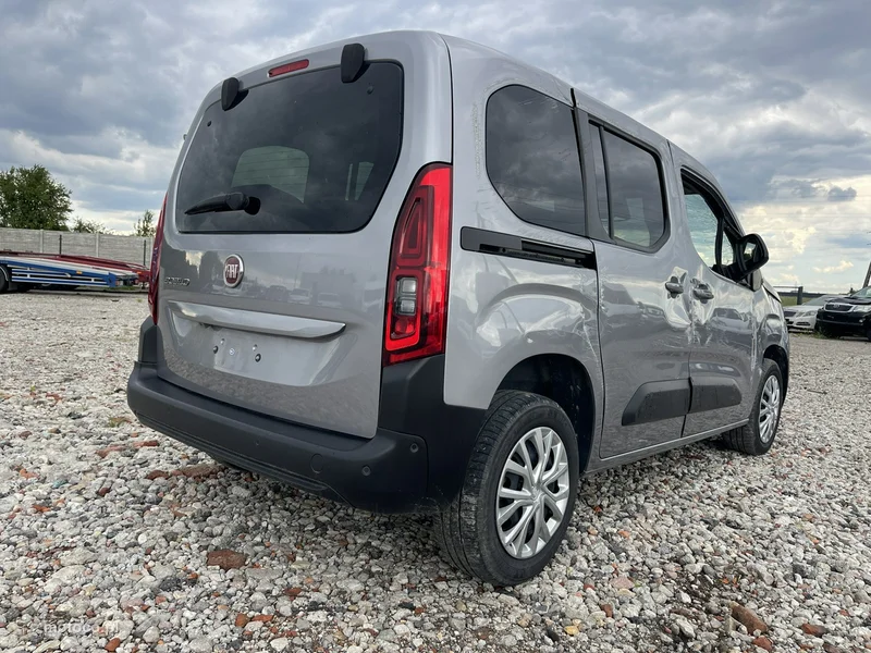 Fiat Doblo 4