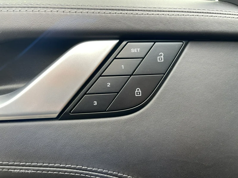 Porsche 911 992 19