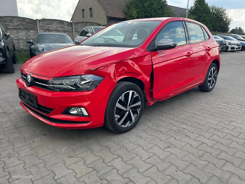 Volkswagen Polo VI AW 5