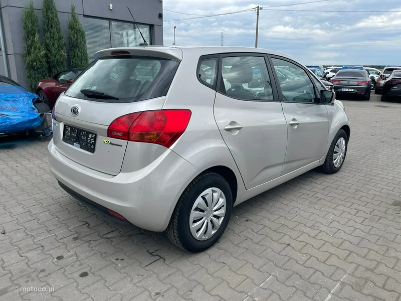 Kia Venga 3