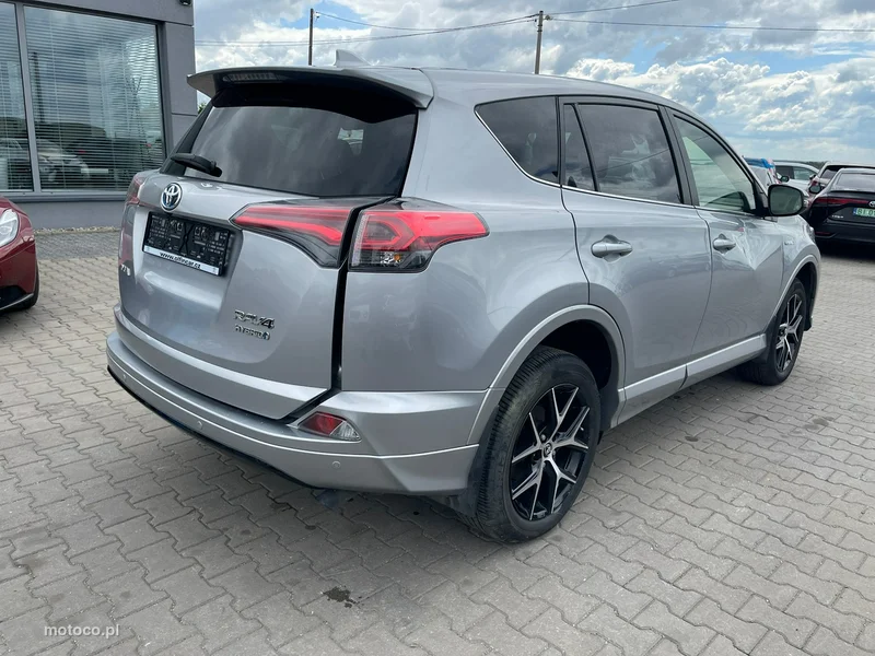 Toyota RAV 4 XA40 2