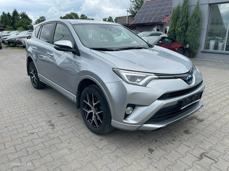 Toyota RAV 4 XA40 9