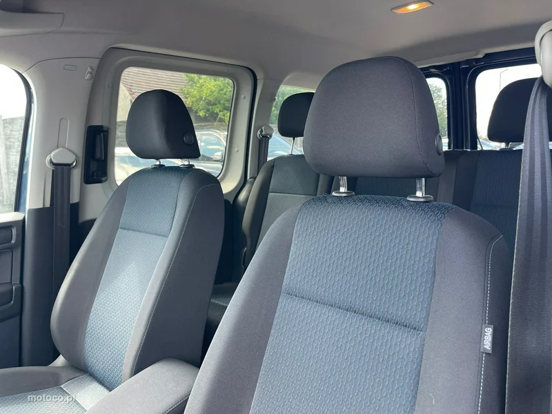 Volkswagen Caddy IV 9