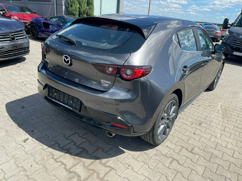 Mazda 3 2