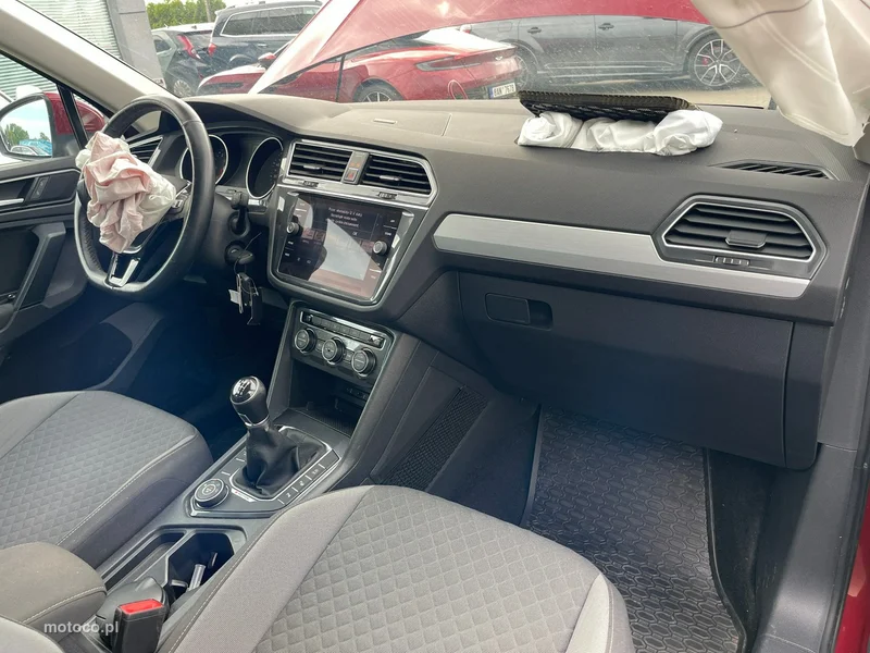 Volkswagen Tiguan AD 11