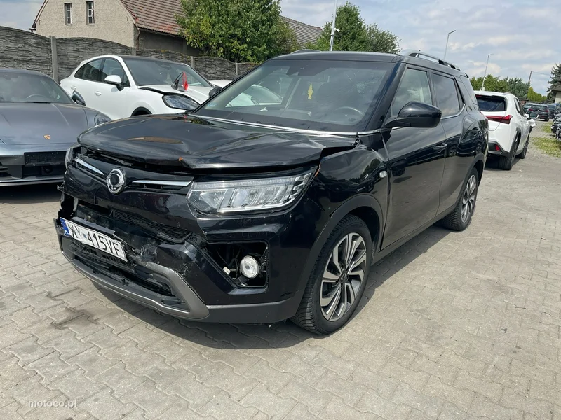 Ssangyong Tivoli Grand 4