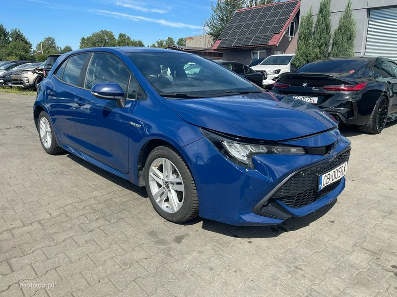 Toyota Corolla E210 2