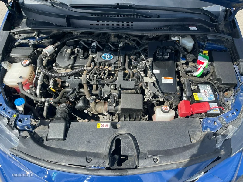 Toyota Corolla E210 11