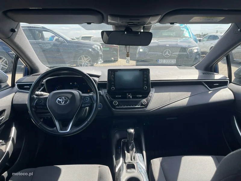 Toyota Corolla E210 7