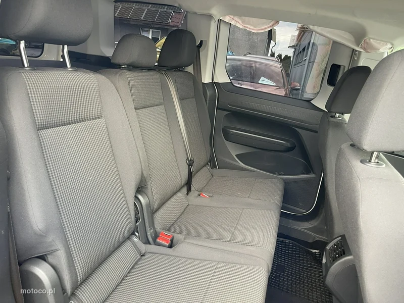 Volkswagen Caddy V 11