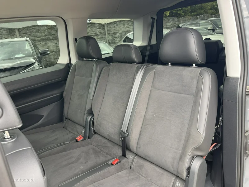Volkswagen Caddy V 11