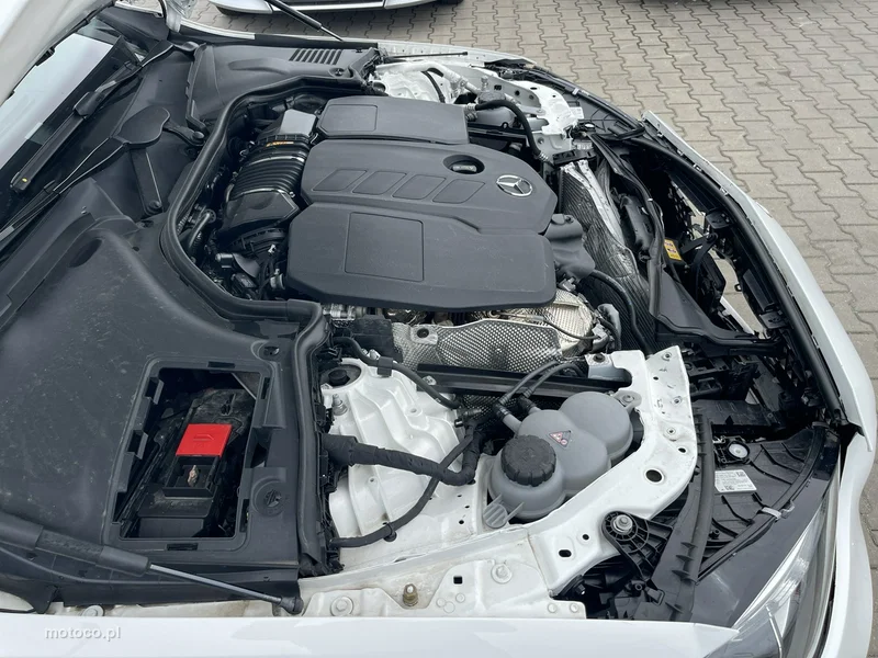 Mercedes-Benz Klasa C W206 C 220 13
