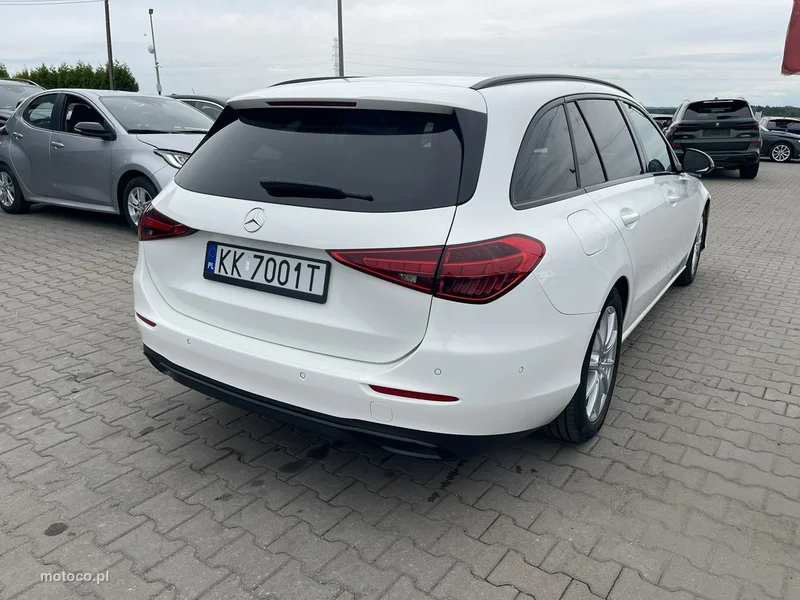 Mercedes-Benz Klasa C W206 C 220 4