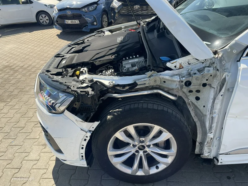 Audi Q7 4M 6