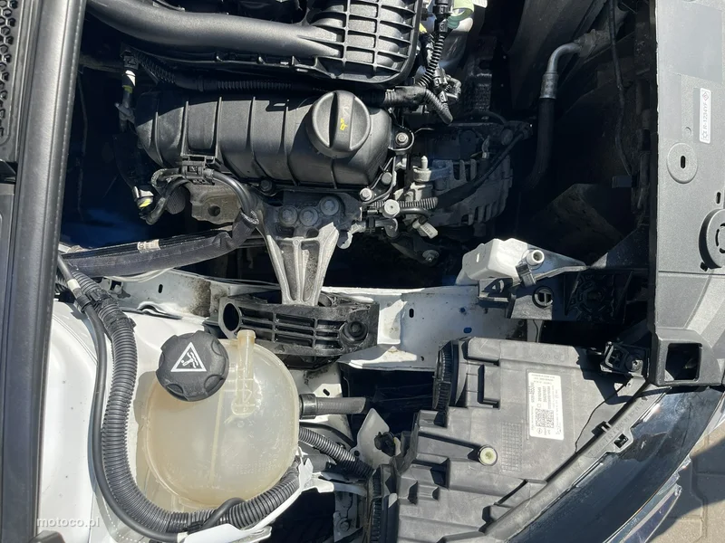 Opel Corsa F 4