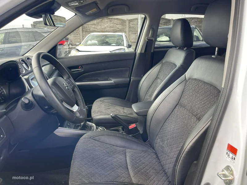 Suzuki Vitara 10