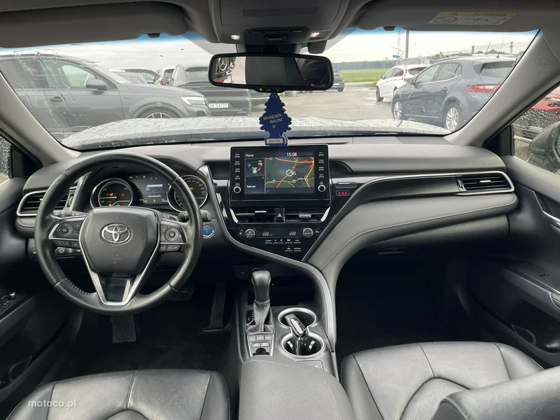 Toyota Camry XV70 11
