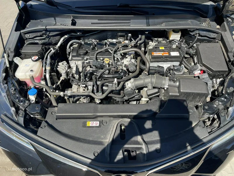 Toyota Corolla E210 15